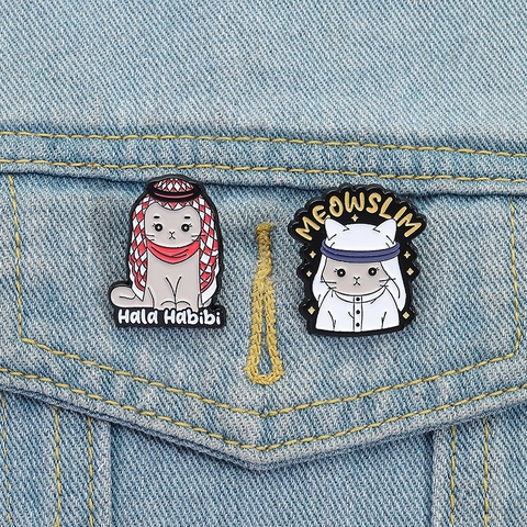 Naher Osten Stil Cartoon Katze Emaille Brosche Pin Hala Habibi MEOWSLIM Zinklegierung Tier Abzeichen Schmuck Kleidung Zubehör
