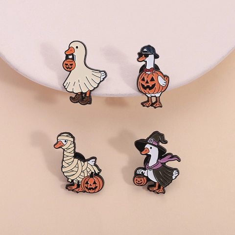 Broche en Émail de Canard d'Halloween Mignonne Style Fantôme Sorcier Citrouille Momie Broche en Alliage de Zinc pour Accessoires de Vêtement