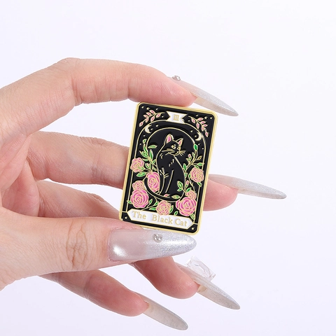 Spilla Creativa in Smalto Stile Tarocchi Con Design Gatto Nero e Rosa Spilla in Lega per Accessori Abbigliamento Donna Regalo