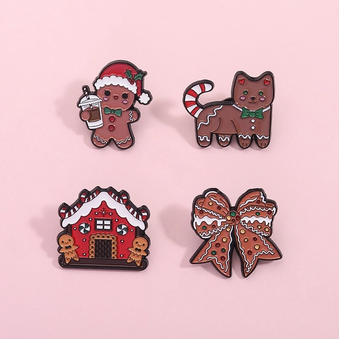 Christmas Enamel Brooches Cartoon Gingerbread Man House Cat Bow Tie Zinc Alloy Badge Pins For Clothing Backpack Holiday Decor