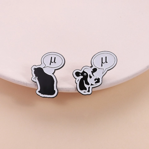 Cartoon Emaille Katze Kuh Pin Wissenschaft Mathe Wortspiel Griechischer Buchstabe Mu Legierung Tier Brosche Abzeichen Damen Herren Dekor