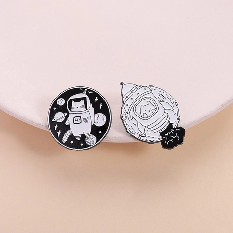 Creatieve Astronaut Kat Raket Broche Emaille Pin Zinklegering Ruimte Dier Badge Cartoon Kleding Accessoires Sieraden Cadeau