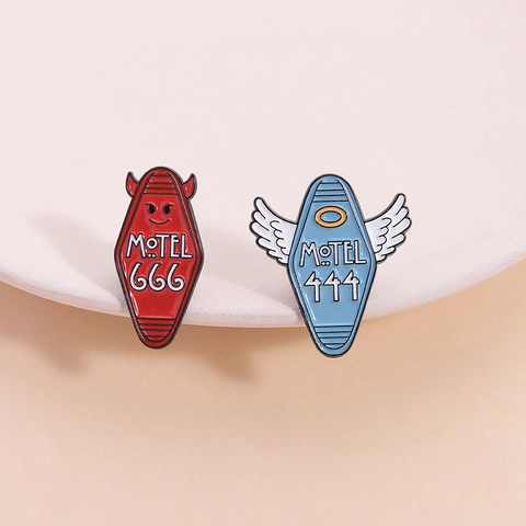 Vintage Motel Serie Zinklegierung Emaille Brosche Personalisierte Teufel Engel Form Pin Badge Zubehör Für Taschen Kleidung