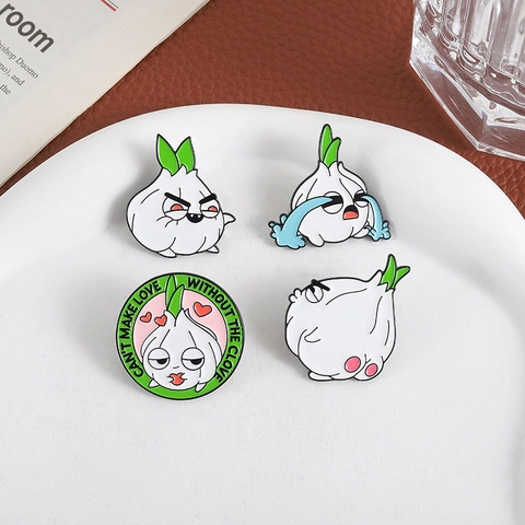 Cute Cartoon Garlic Enamel Pin Set Quirky Facial Expression Garlic Bulb Alloy Brooches Funny Badges For Bags Clothes Jewelry