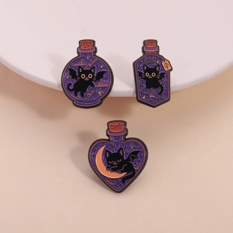 Purple Magic Potion Bottle Enamel Pin Bat Wing Black Cat Brooch Gothic Dark Cute Animal Badge Zinc Alloy Pin Jewelry