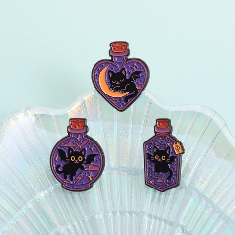 Purple Magic Potion Bottle Enamel Pin Bat Wing Black Cat Brooch Gothic Dark Cute Animal Badge Zinc Alloy Pin Jewelry