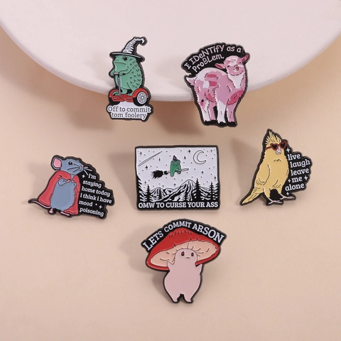 Lustige Cartoon Tier Emaille Pin Zinklegierung Humor Zitat Brosche Frosch Pilz Maus Schaf Abzeichen Für Kleidung Tasche Dekor Schmuck