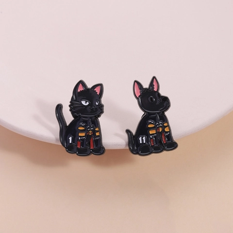 Broche de Esmalte de Gato y Perro Estilo Mecánico Cyberpunk Aleación de Zinc Tema de Carreras Animales de Dibujos Animados Unisex