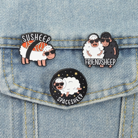 Spille Smaltate a Forma di Pecora Cartone Animato Divertente Spilla in Lega Spacesheep Susheep Friendsheep per Zaino Accessori Abbigliamento