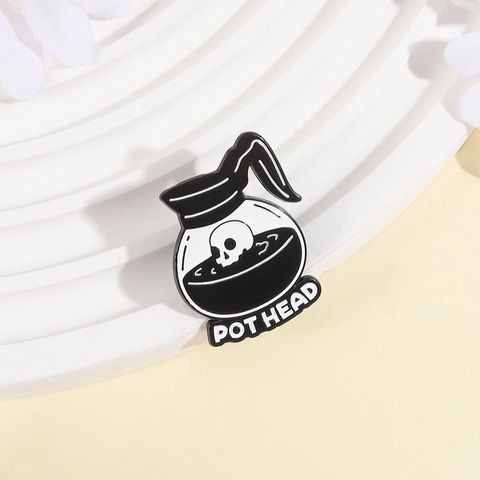 Kreative Emaille Anstecknadel Dunkler Humor Kaffeekanne Totenkopf Abzeichen Pothead Schriftzug Zinklegierung Brosche Für Rucksack Kleidung Unisex Punk Schmuck