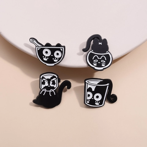 Süße Cartoon Schwarze Katze Emaille Brosche Zinklegierung Lackierung Katze In Tasse Schüssel Behälter Abzeichen Für Kleidung Tasche Schmuck Dekoration Geschenk