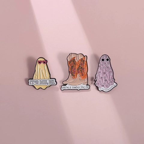 Songtekst Emaille Speld Geest Cowboylaarzen Badge Leuke Zinklegering Cartoon Broche Voor Rugzak Jas Grappige Sieraden Accessoires Voor Dames Heren