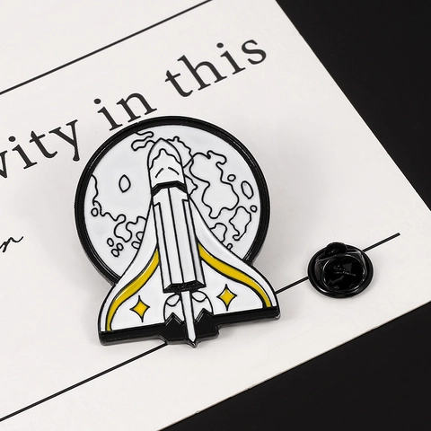 Space Shuttle Rocket Enamel Pin Alloy Brooch Moon Planet Science Fiction Creative Lapel Pin For Backpack Clothes Accessory