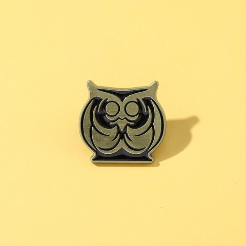 Broche Hibou en Émail Métallique Vintage Or Antique Noir Épinglette Animale Badge en Alliage Pour Sac à Dos Vêtements Décoration Unisexe