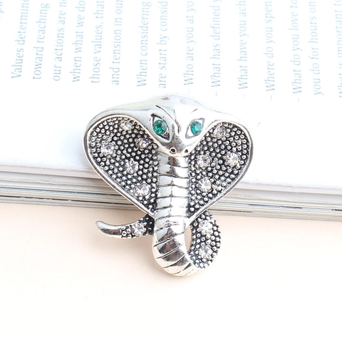 Vintage Cobra Snake Brooch Zinc Alloy Rhinestone Inlaid Animal Shape Pin Gold Silver Decorative Fashion Jewelry For Women Men