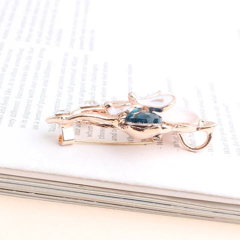 Double Fox Brooch Zinc Alloy Crystal Faux Cat's Eye Stone Rhinestone Enamel Pink Blue Animal Brooch Pin Jewelry Gift