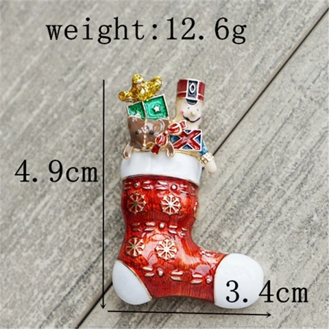 Broche Chaussette de Noël Casse-noisette en Alliage Émaillé Épinglette Festive pour Femme Enfant Décoration de Bijoux