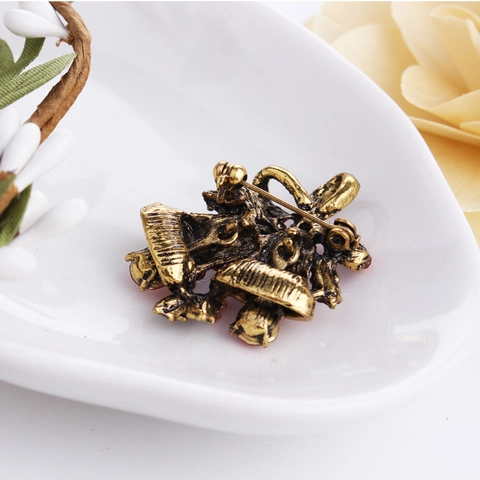 Weihnachtsglocke Brosche Anstecknadel Mit Strass Schleife Und Stechpalmenblatt Legierung Festlicher Schmuck Für Damen Herren Geschenk