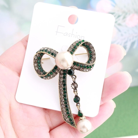Broche de Lazo de Aleación de Zinc Vintage para Mujer Con Elegantes Perlas Artificiales de Imitación y Diamantes de Imitación Brillantes Pin de Lazo de Moda Joyería