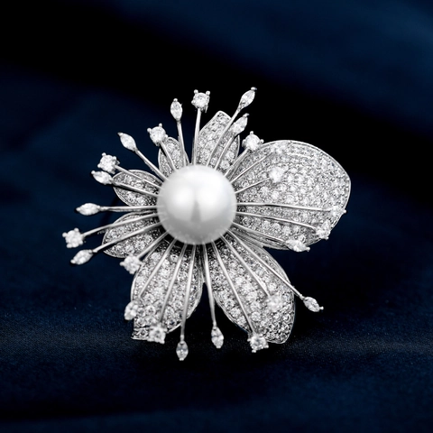 Fashion Orchid Flower Brooch For Women Real Gold Plated Copper Micro Paved Zirconia Shell Artificial Pearl Brooch Pin For Suit Jewelry