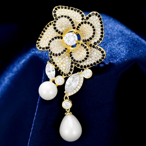 Vintage Kamelie Blume Brosche Vergoldetes Kupfer Zirkonia Eingelegt Schalenperle Anhänger Anstecknadel Für Damen Party Hochzeit Schmuck Zubehör