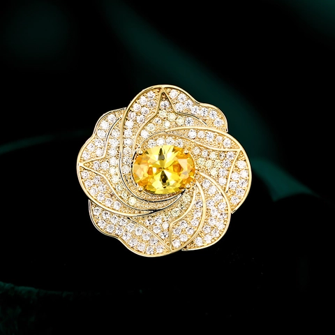 Elegante Spilla A Fiore Di Camelia Per Donna Rame Placcato Oro Vero Micro Intarsio Zircone Strass Per Banchetto Matrimonio Gioiello