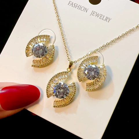 Luxury Gold Plated Copper Zirconia Jewelry Necklace And Stud Earrings Geometric Half Circle Pendant For Women Wedding Jewelry