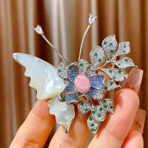 Luxus Kupfer Perlmutt Schmetterling Blume Brosche Mit Buntem Zirkon Eingelegt Elegante Nadel Für Damen Schmuck Geschenk