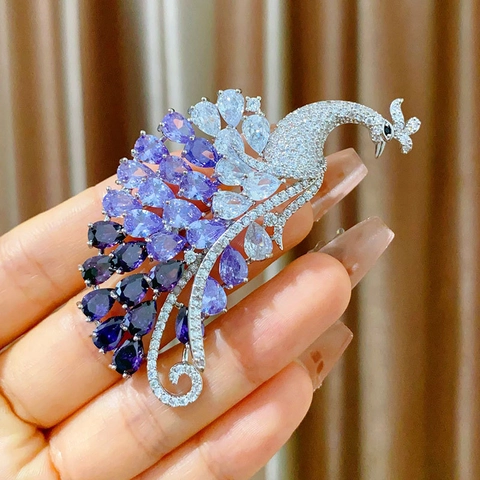 Gradient Purple Peacock Brooch Pendant Dual-Use Inlaid Copper Zirconia Animal Corsage For Women Vintage Elegant Jewelry Accessory