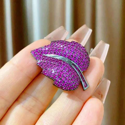 Broche Magnético Forma Hoja Vintage Cobre Zirconia Púrpura Corsage Joyería Elegante Accesorios Ropa Mujer