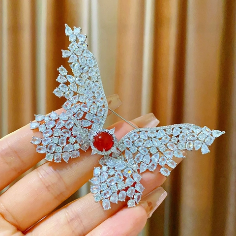 Exquisite French Butterfly Brooch Encrusted With Zirconia And Rhinestone Vintage Elegant Clothing Accessories For Women Wedding Banquet