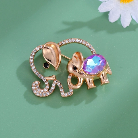 Elegant Elephant Mother Child Brooch For Women Zinc Alloy Gold Plated Rhinestone Purple Crystal Animal Pin Jewelry Accessories