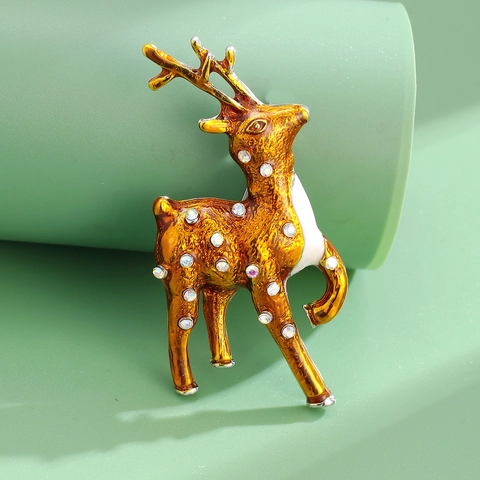 Élégante Broche Cerf en Émail Strass Cerf Sika Épingle Animale pour Femme Homme Bijoux de Mode Cadeau de Noël Accessoire Renne