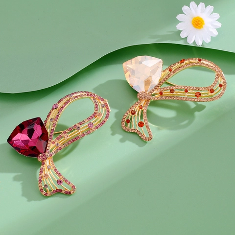 Luxus Vintage Bogen Brosche Für Damen Zinklegierung Strass Glas Große Geometrische Kristallstein Korsett Pin Bankett Schmuck