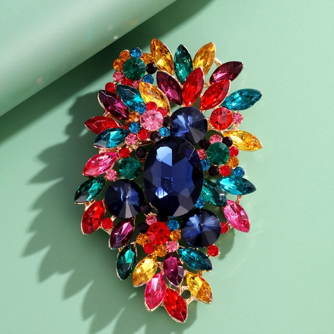 Vintage Alloy Rhinestone Flower Brooch Luxury Glass Acrylic Floral Breastpin For Women Suit Dress Banquet Jewelry