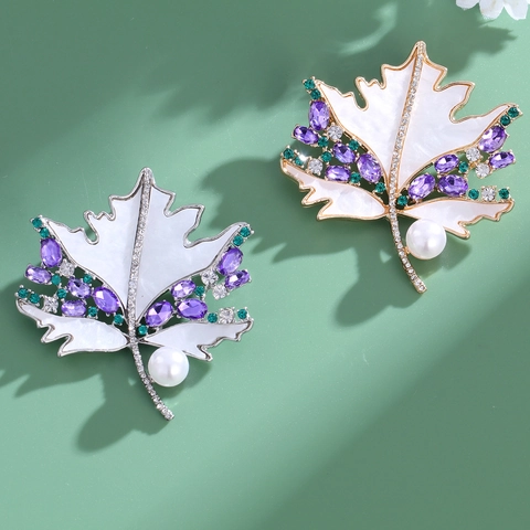 Vintage Ahornblatt Brosche Pin Für Damen Legierung Strass Kristall Emaille Blatt Nadel Mit Weißer Künstliche Perle Eleganter Schmuck