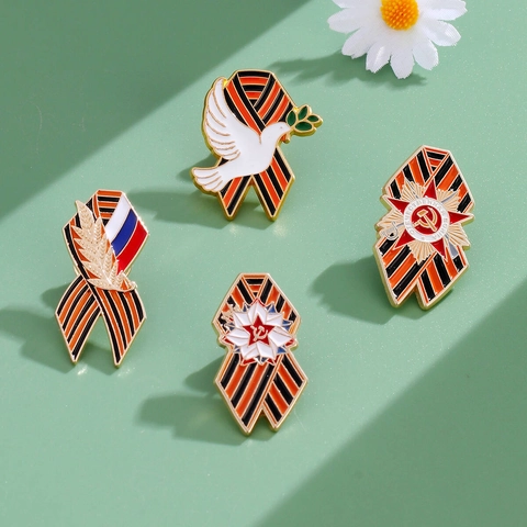 Alloy Enamel Russian Flag Wheat Ear Peace Dove Soviet War Medal Saint George Ribbon Brooch Badge Commemorative Jewelry