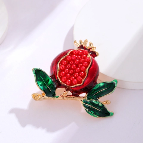 Elegant Alloy Enamel Pomegranate Brooch Pin Fruit Flower Breastpin For Women Men Suit Sweater Accessories Fashion Jewelry