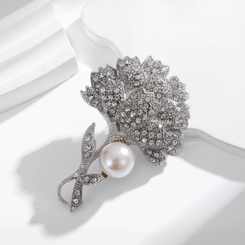 Vintage Carnation Flower Brooch For Women Alloy Rhinestone Faux Pearl Brooch Pin For Suit Sweater Dress Accessories Jewelry Gift