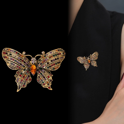 Vintage Legering Kleurrijke Strass Vlinder Broche Voor Vrouwen Luxe Antiek Goud Insect Corsage Badge Sieraden Cadeau
