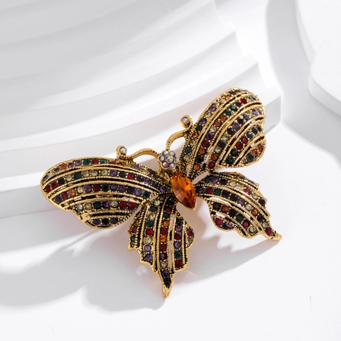 Vintage Legering Kleurrijke Strass Vlinder Broche Voor Vrouwen Luxe Antiek Goud Insect Corsage Badge Sieraden Cadeau