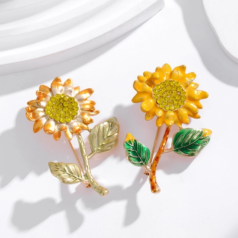 Spilla a Forma di Girasole in Smalto Vintage per Donna Lega di Zinco Strass Fiore Corsage Pin Gioielli per Banchetti Matrimoniali Regalo