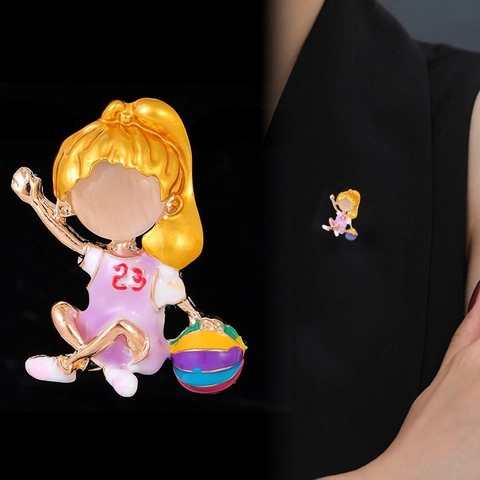Creative Cartoon Basketball Girl Brooch Number 23 Purple Jersey Alloy Enamel Rhinestone Pin Fashion Jewelry Gift For Women