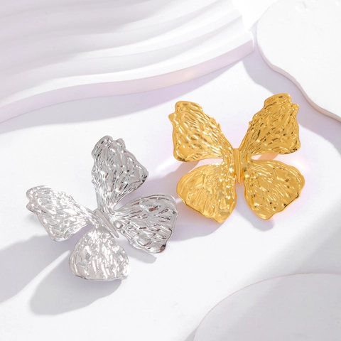 Vintage Gehämmerte Metall Schmetterling Brosche Gold Silber Galvanisierte Zinklegierung Tier Corsage Für Damen Schmuck Zubehör