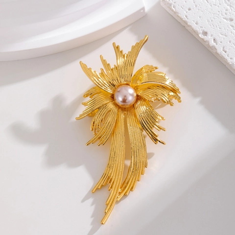 Vintage Gold Alloy Artificial Pearl Fireworks Brooch Elegant Brushed Wheat Ear Corsage For Women Banquet Wedding Party Jewelry Gift