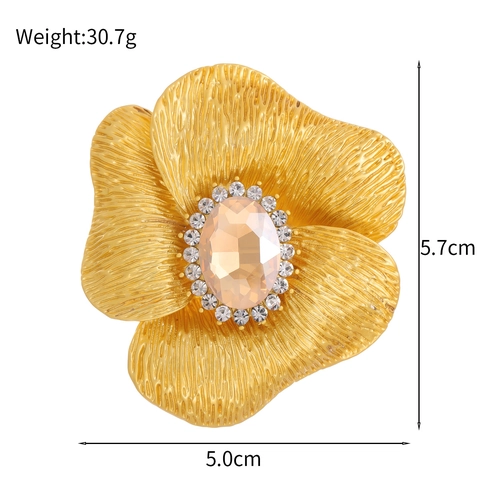 Vintage Elegant Zinc Alloy Flower Brooch For Women High Grade Rhinestone Inlaid Corsage Pin For Wedding Banquet Fashion Jewelry
