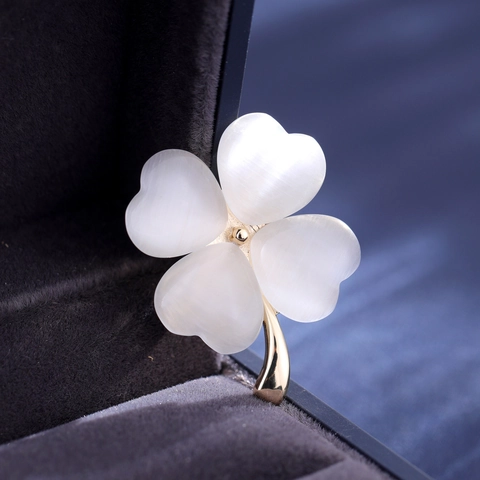 Synthetische Blumen