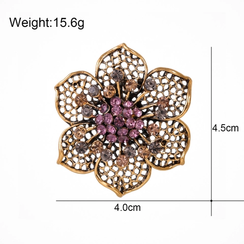 Vintage Zinc Alloy Hollow Flower Brooch For Women Elegant Rhinestone Floral Lapel Pin Scarf Buckle Retro Accessory Gift