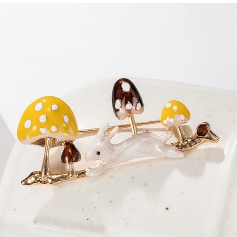 Cute Enamel Rabbit Mushroom Brooch Gold Alloy Forest Style Plant Animal Lapel Pin For Women Versatile Clothing Accessory
