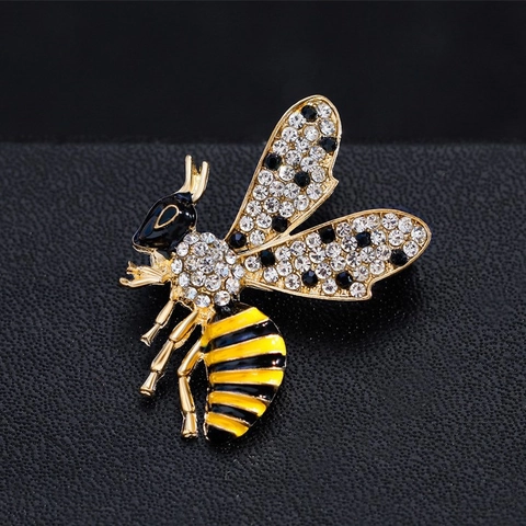 Broche Abeille en Alliage de Zinc Vintage Strass Émail Abeille Animale Corsage Épingle Bijoux pour Femme Robe Costume Accessoires